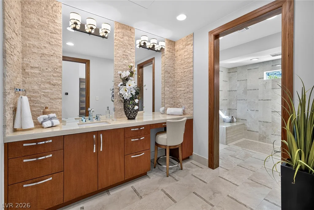 761 Dragon Ridge, Henderson, NV 89012