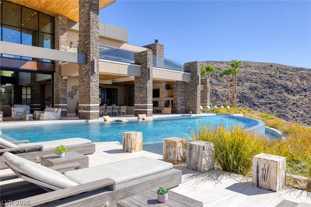 761 Dragon Ridge, Henderson, NV 89012