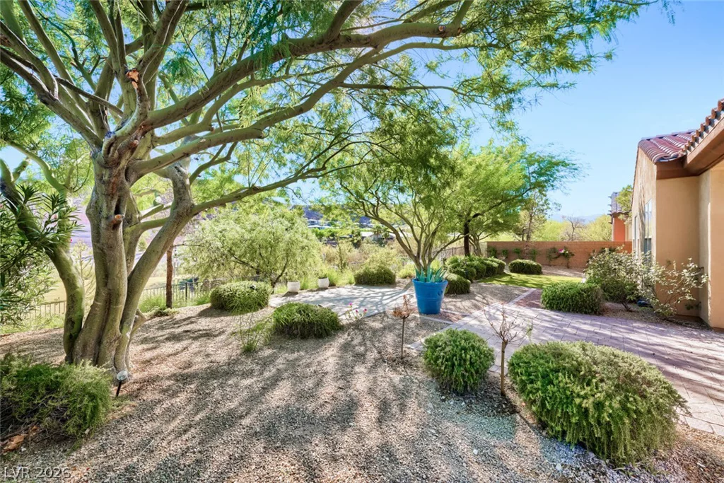 6 Lago Turchino, Henderson, NV 89011
