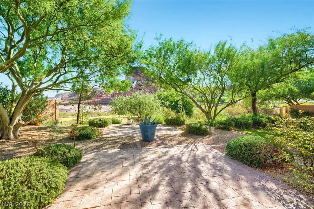 6 Lago Turchino, Henderson, NV 89011