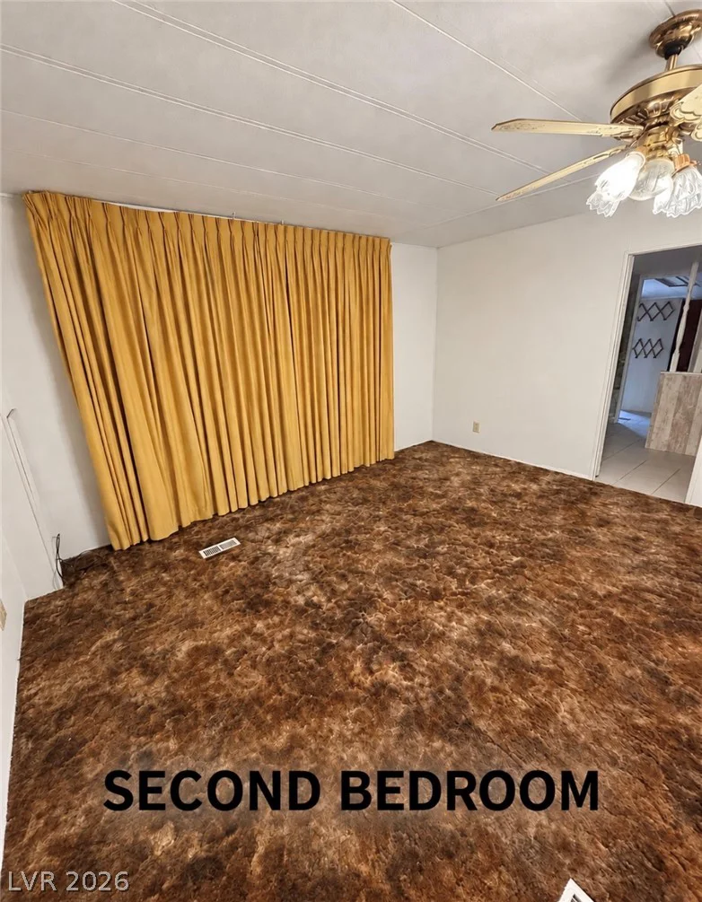 4556 Royal Ridge, Las Vegas, NV 89103