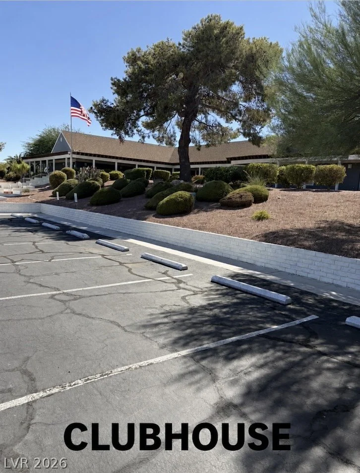 4556 Royal Ridge, Las Vegas, NV 89103