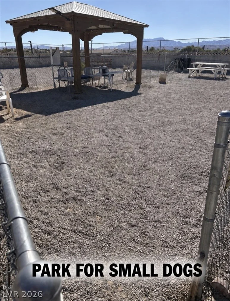 4556 Royal Ridge, Las Vegas, NV 89103