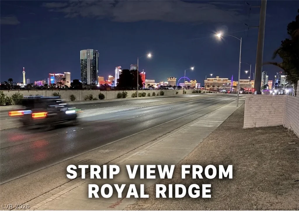 4556 Royal Ridge, Las Vegas, NV 89103