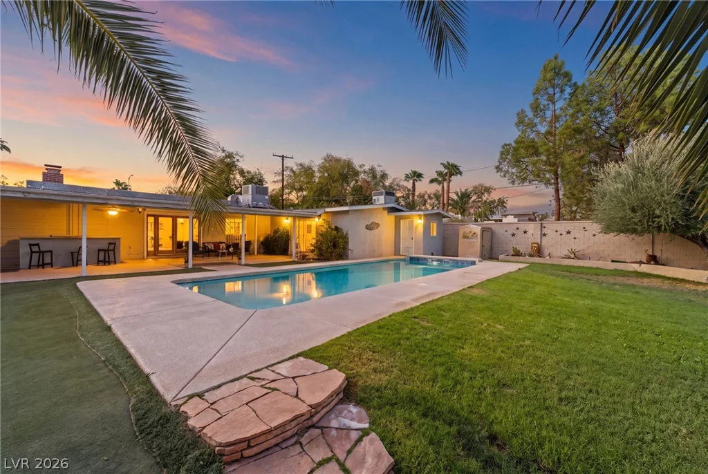 1201 Westlund, Las Vegas, NV 89102