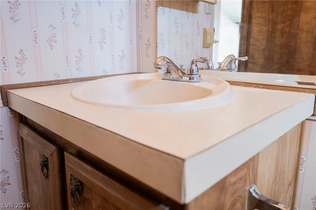320 Kite, Pahrump, NV 89048
