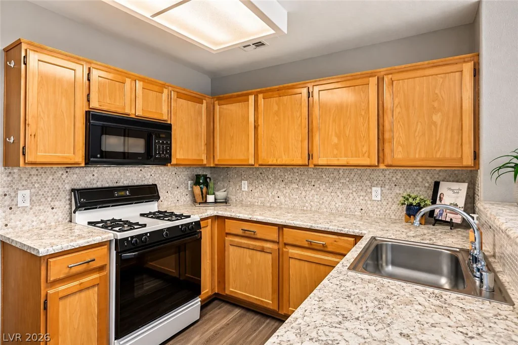 6416 Angel Mountain, Las Vegas, NV 89130