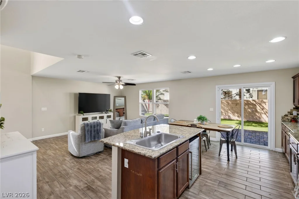 1516 Teasdale, North Las Vegas, NV 89032