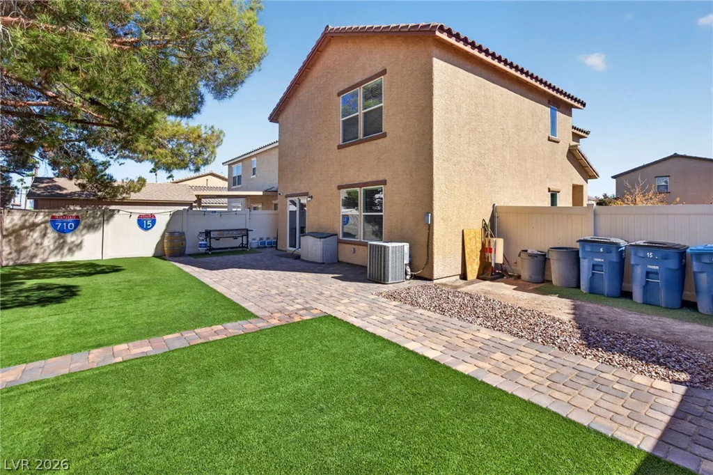 1516 Teasdale, North Las Vegas, NV 89032