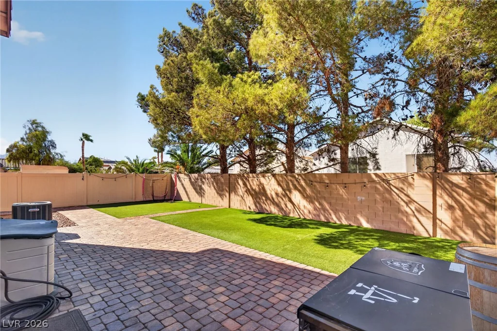 1516 Teasdale, North Las Vegas, NV 89032