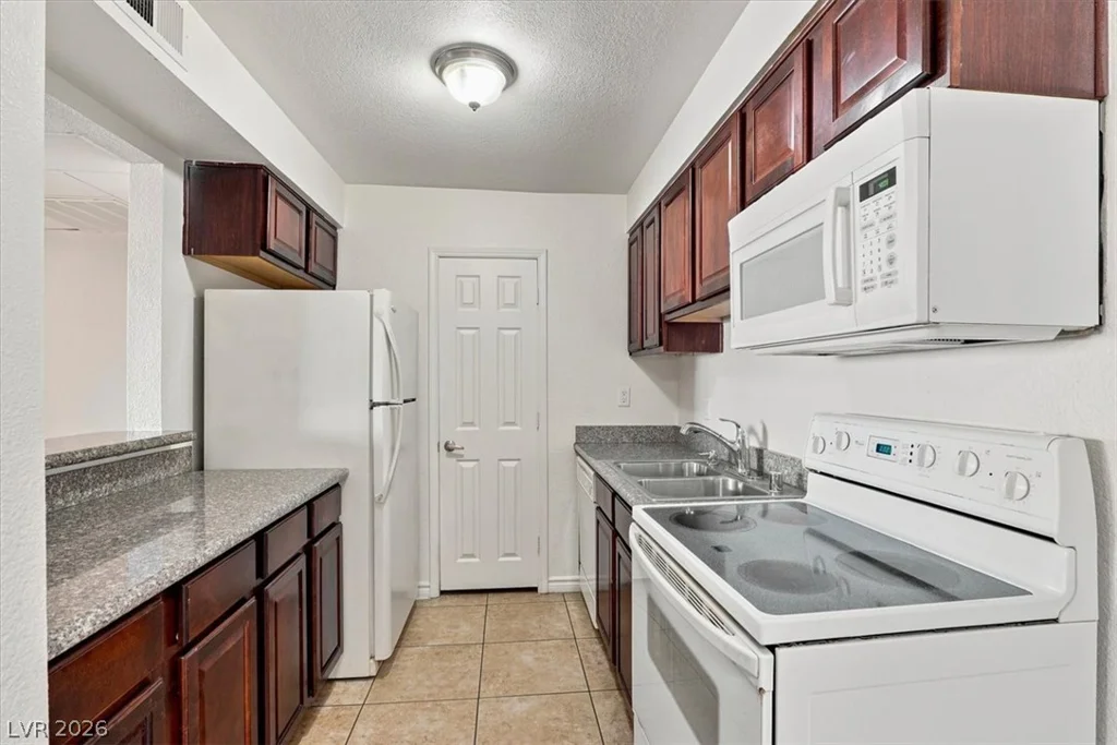 2606 Durango, Las Vegas, NV 89117