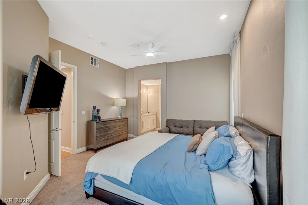 56 Serene, Las Vegas, NV 89123