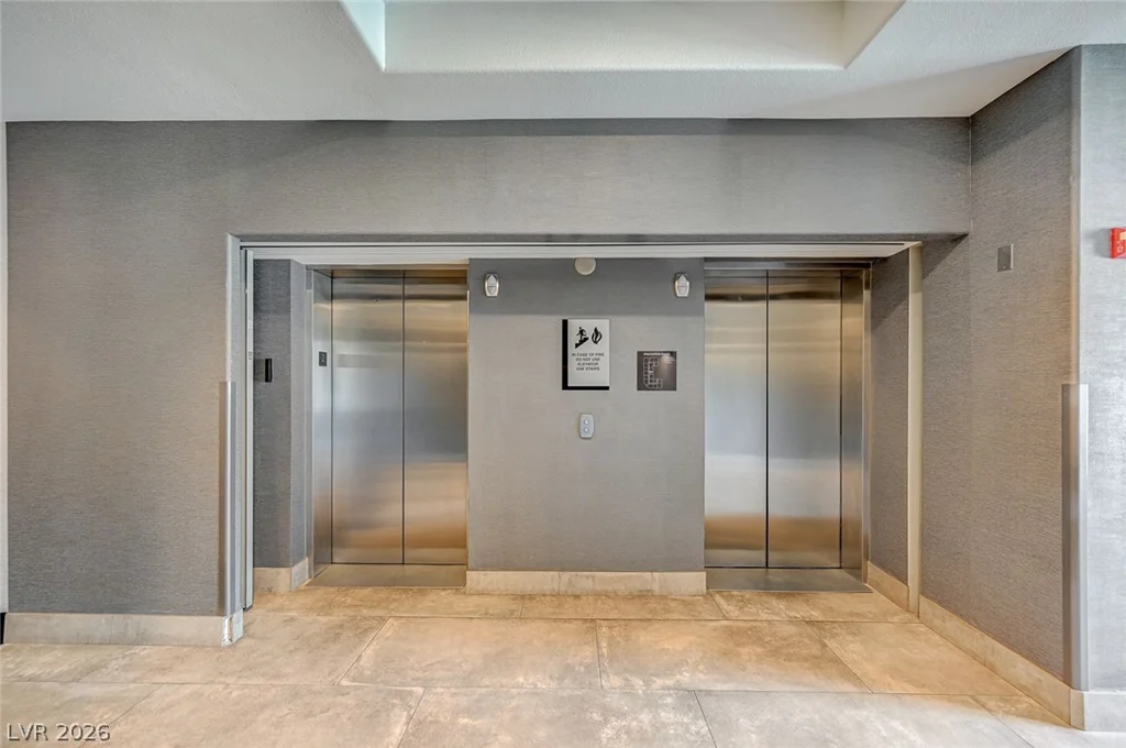 56 Serene, Las Vegas, NV 89123