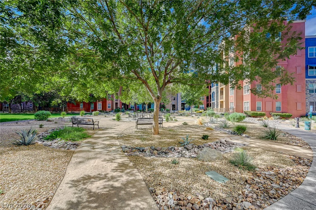 56 Serene, Las Vegas, NV 89123