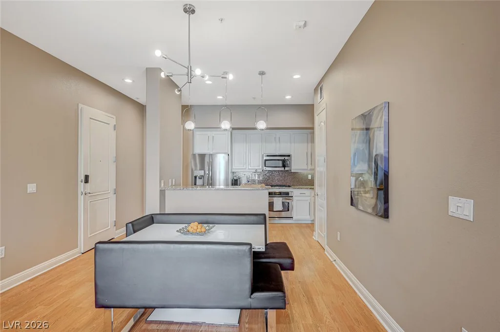 56 Serene, Las Vegas, NV 89123