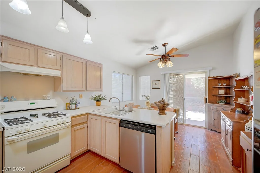 3048 Sierra Ridge, Las Vegas, NV 89156