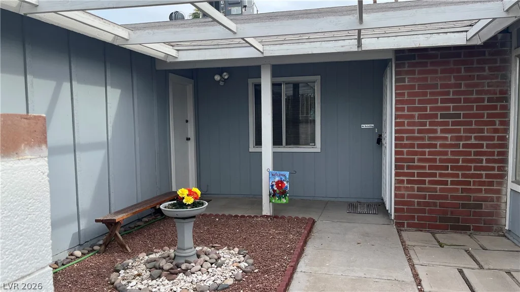 3935 Cherokee, Las Vegas, NV 89121