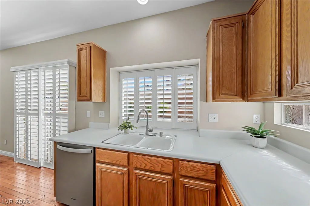 2555 Swans Chance, Henderson, NV 89052