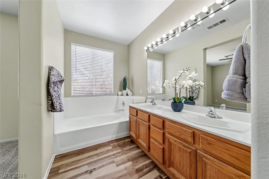 2555 Swans Chance, Henderson, NV 89052
