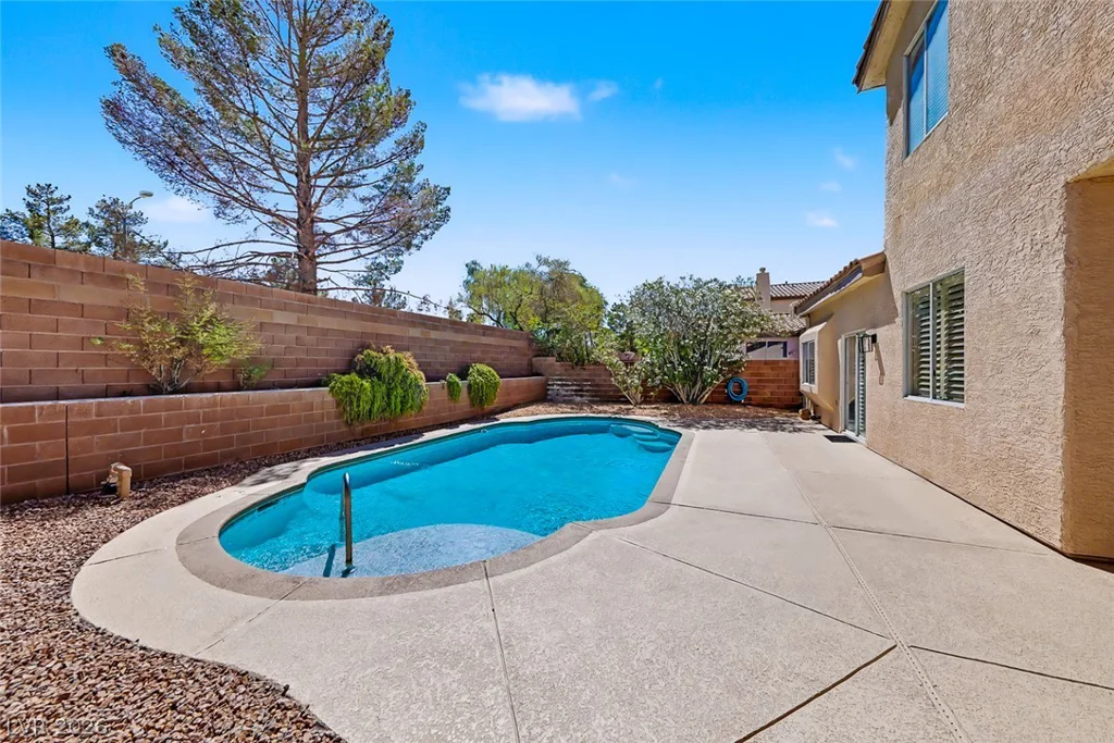 2555 Swans Chance, Henderson, NV 89052