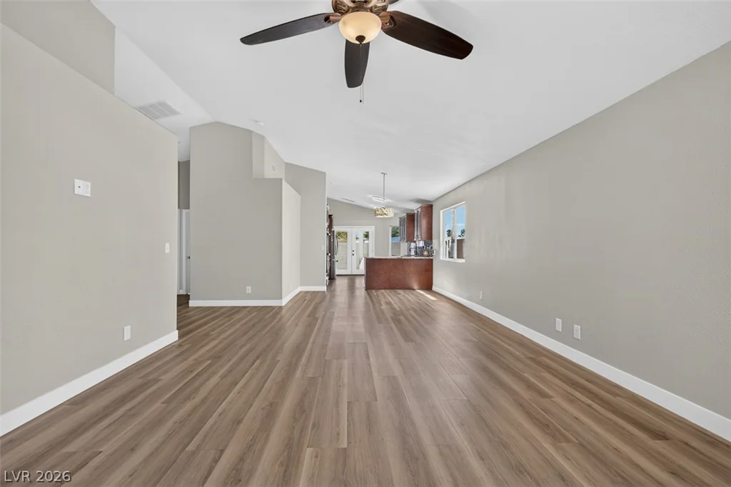 5828 Sunny Orchard, Las Vegas, NV 89110