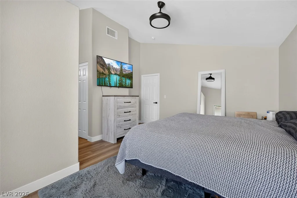 5828 Sunny Orchard, Las Vegas, NV 89110