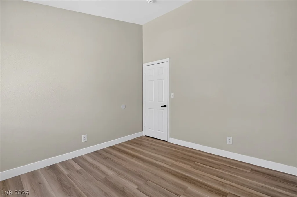 5828 Sunny Orchard, Las Vegas, NV 89110