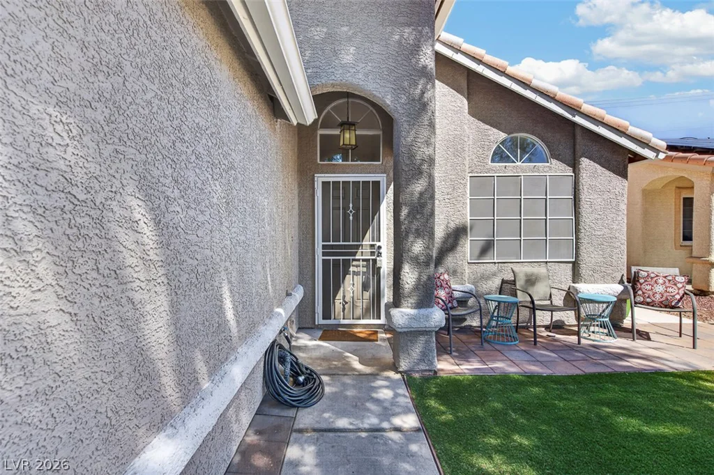 5828 Sunny Orchard, Las Vegas, NV 89110