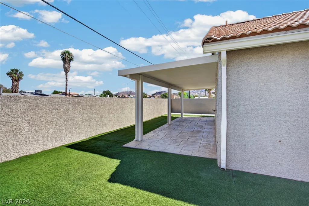 5828 Sunny Orchard, Las Vegas, NV 89110