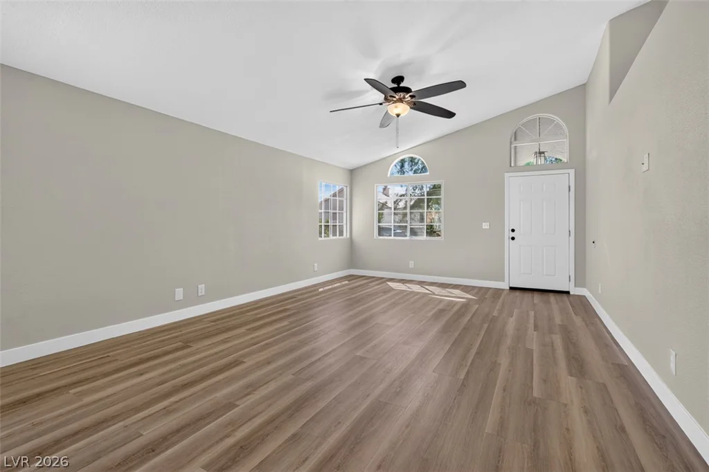 5828 Sunny Orchard, Las Vegas, NV 89110