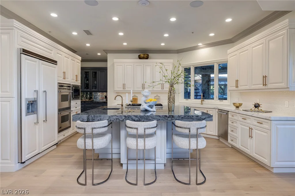 4 Ayden, Henderson, NV 89052