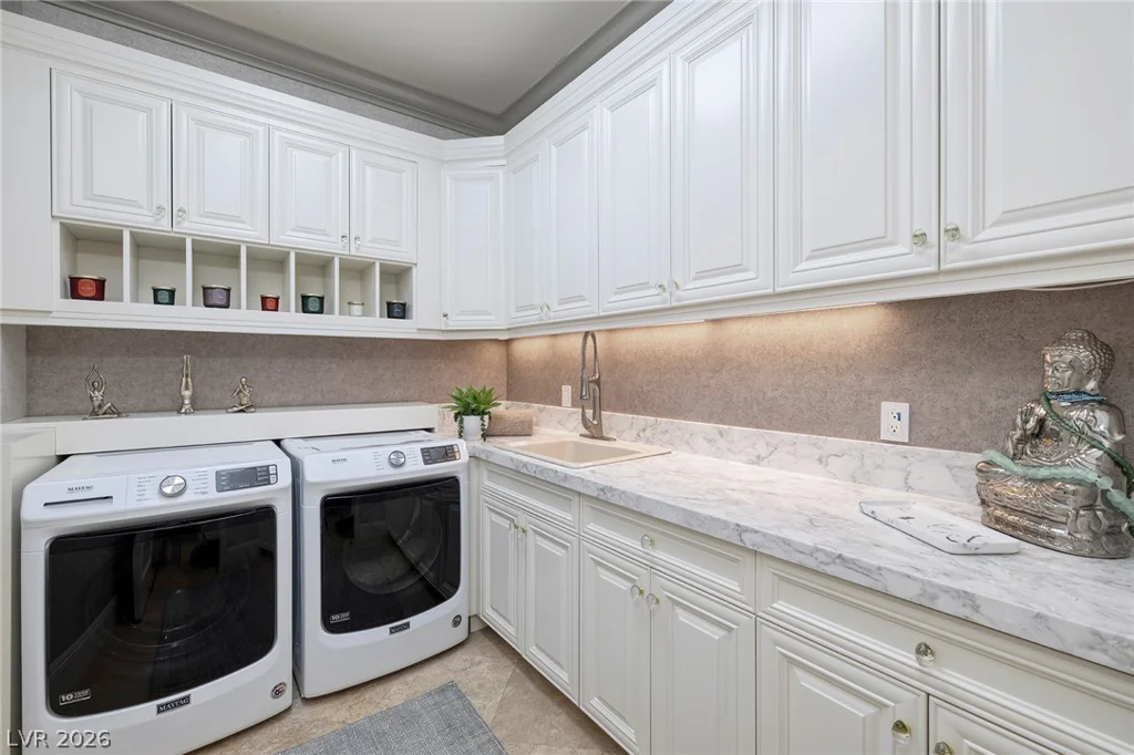 4 Ayden, Henderson, NV 89052