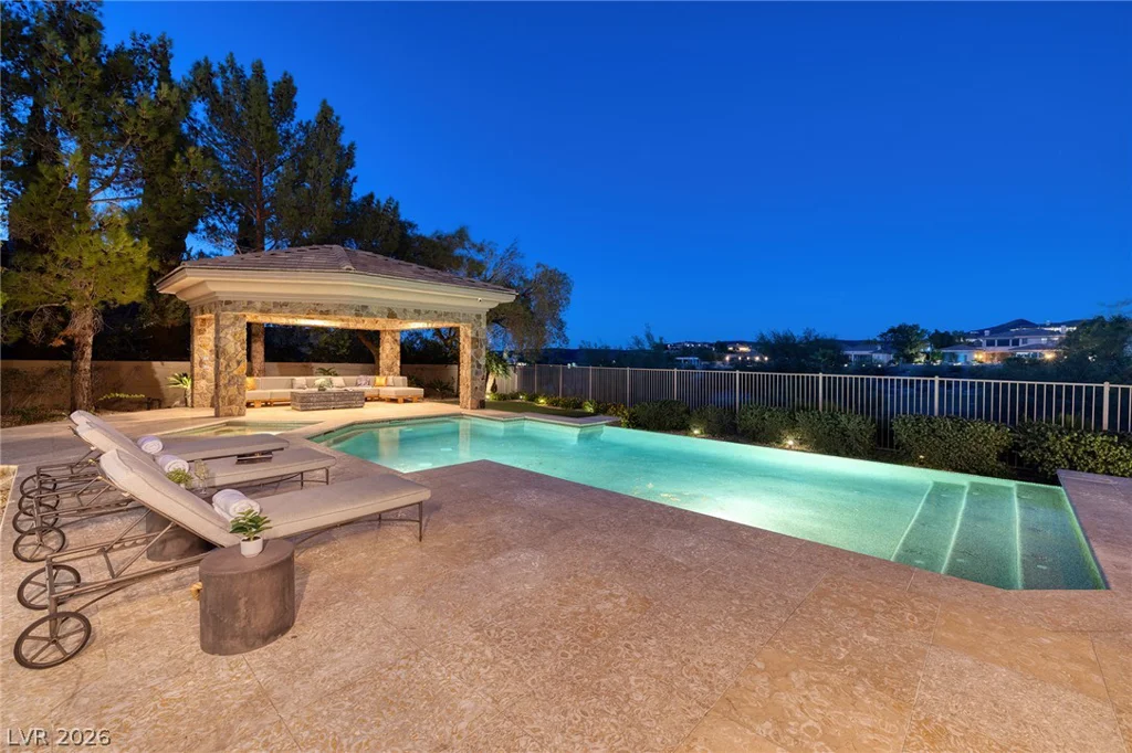 4 Ayden, Henderson, NV 89052