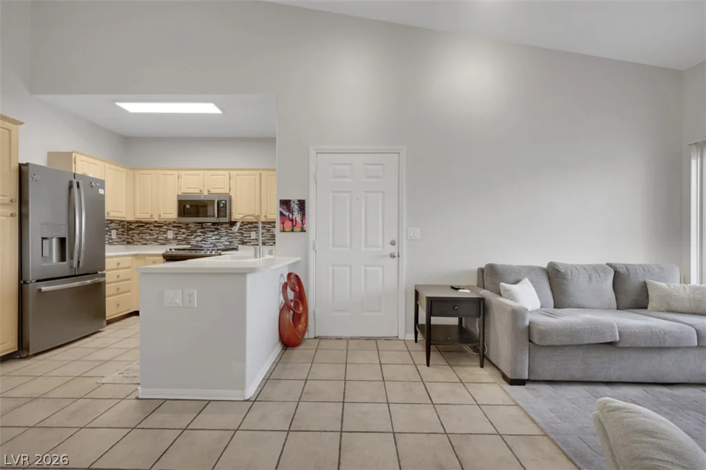 855 Stephanie, Henderson, NV 89014