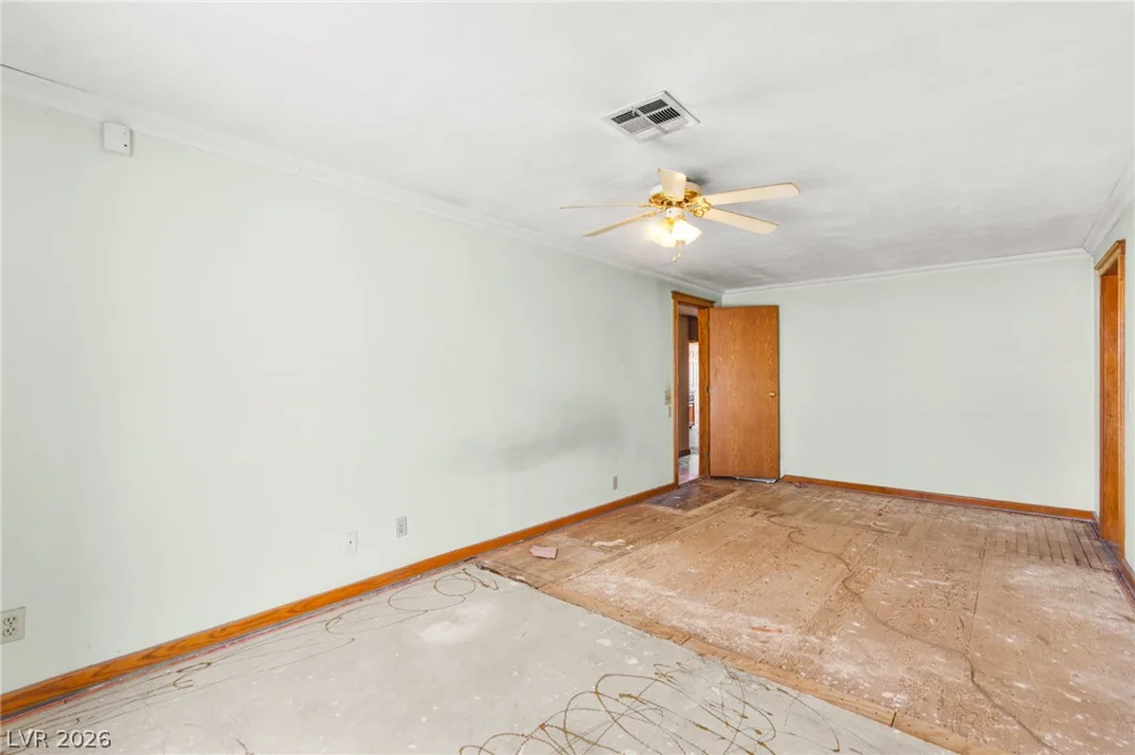 5722 Evergreen, Las Vegas, NV 89107