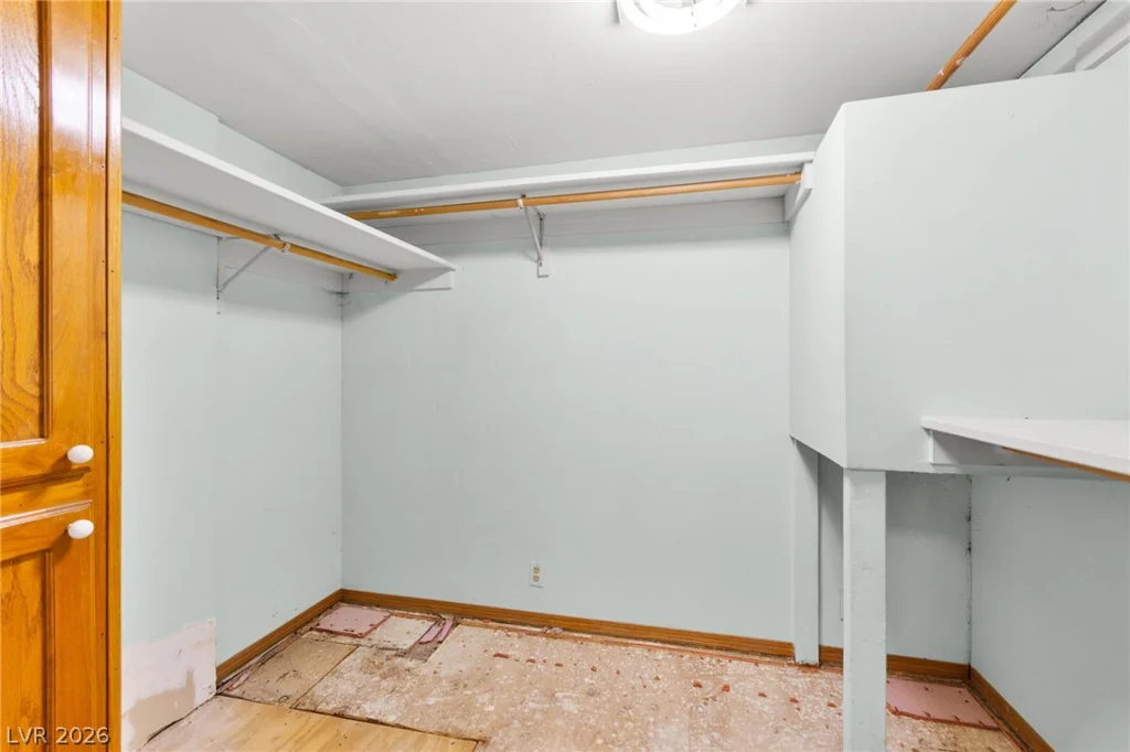 5722 Evergreen, Las Vegas, NV 89107