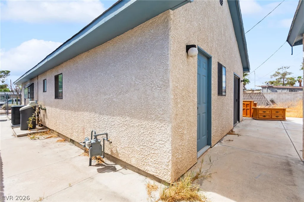 5722 Evergreen, Las Vegas, NV 89107