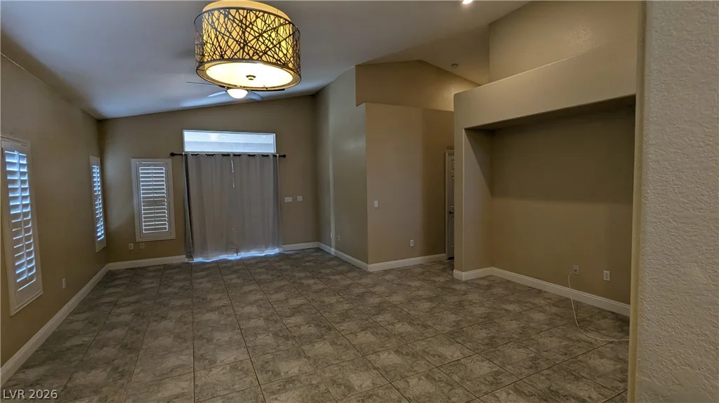 7058 Palisade Grove, Las Vegas, NV 89113