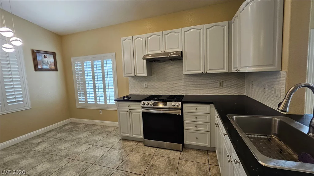 7058 Palisade Grove, Las Vegas, NV 89113