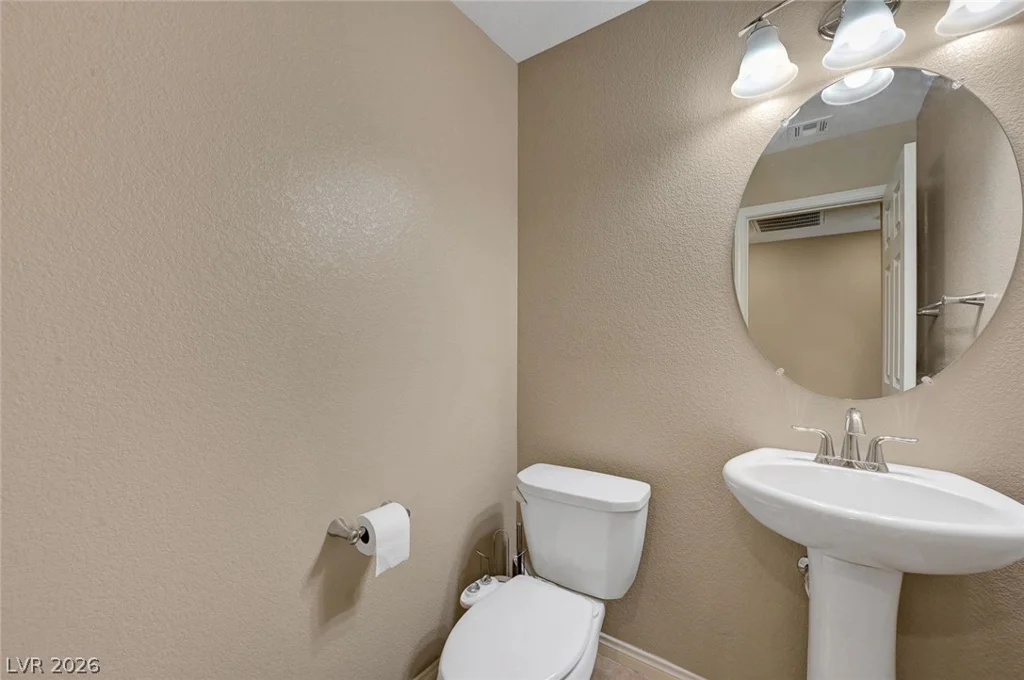 8742 Brindisi Park, Las Vegas, NV 89148