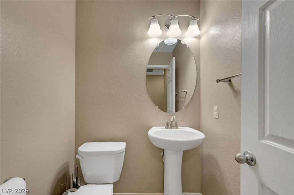 8742 Brindisi Park, Las Vegas, NV 89148