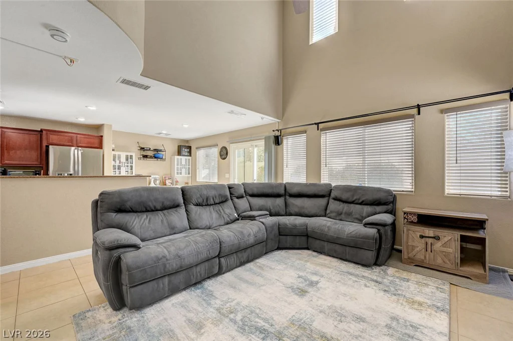 8742 Brindisi Park, Las Vegas, NV 89148