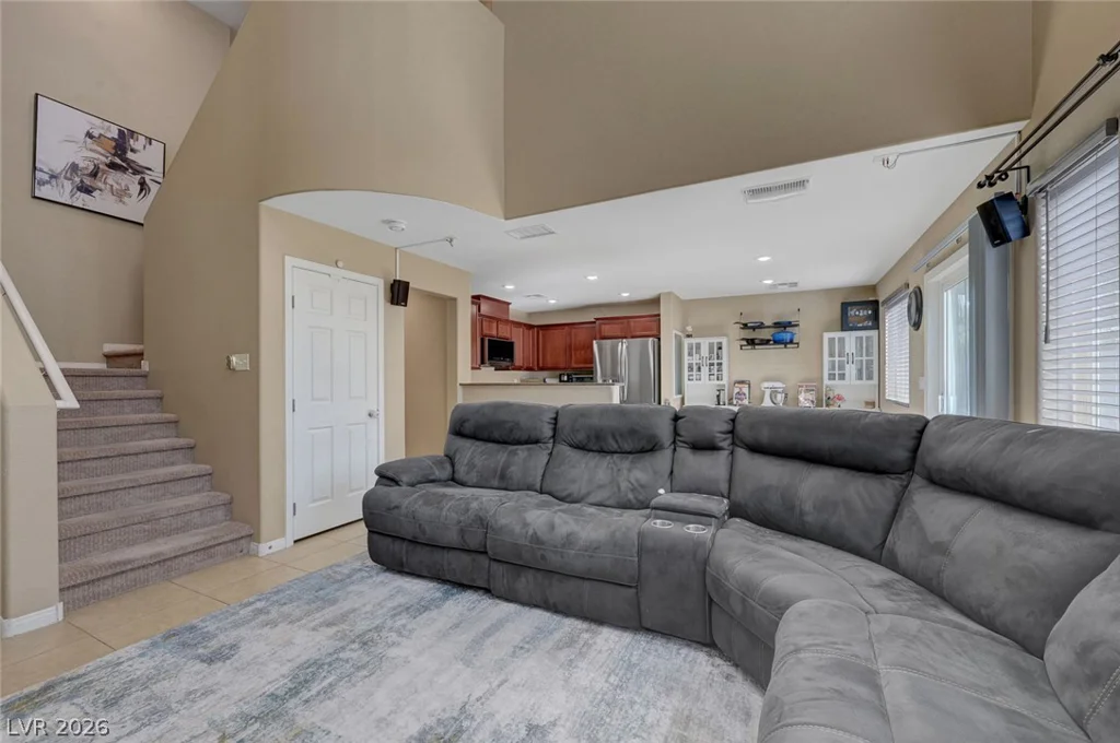 8742 Brindisi Park, Las Vegas, NV 89148