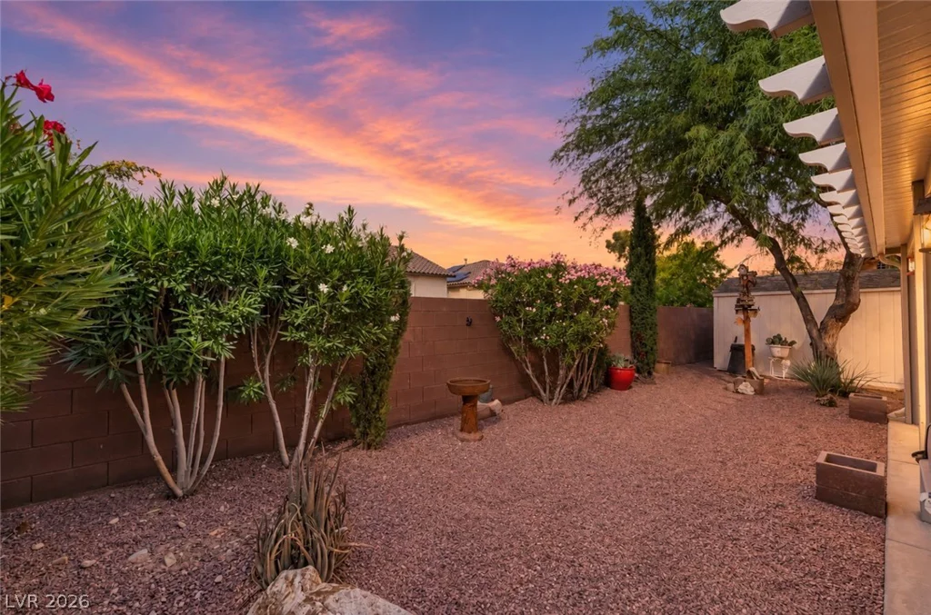 7286 Arrowrock, Las Vegas, NV 89179