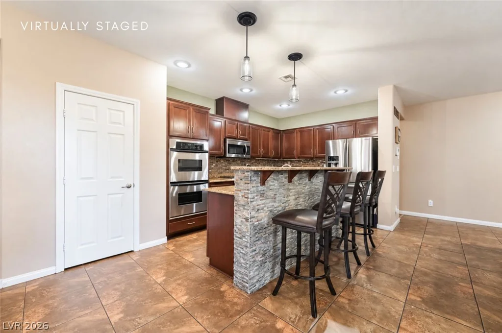 7286 Arrowrock, Las Vegas, NV 89179