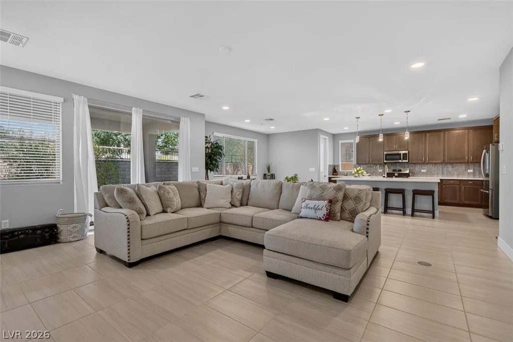 6849 Desert Finch, North Las Vegas, NV 89084