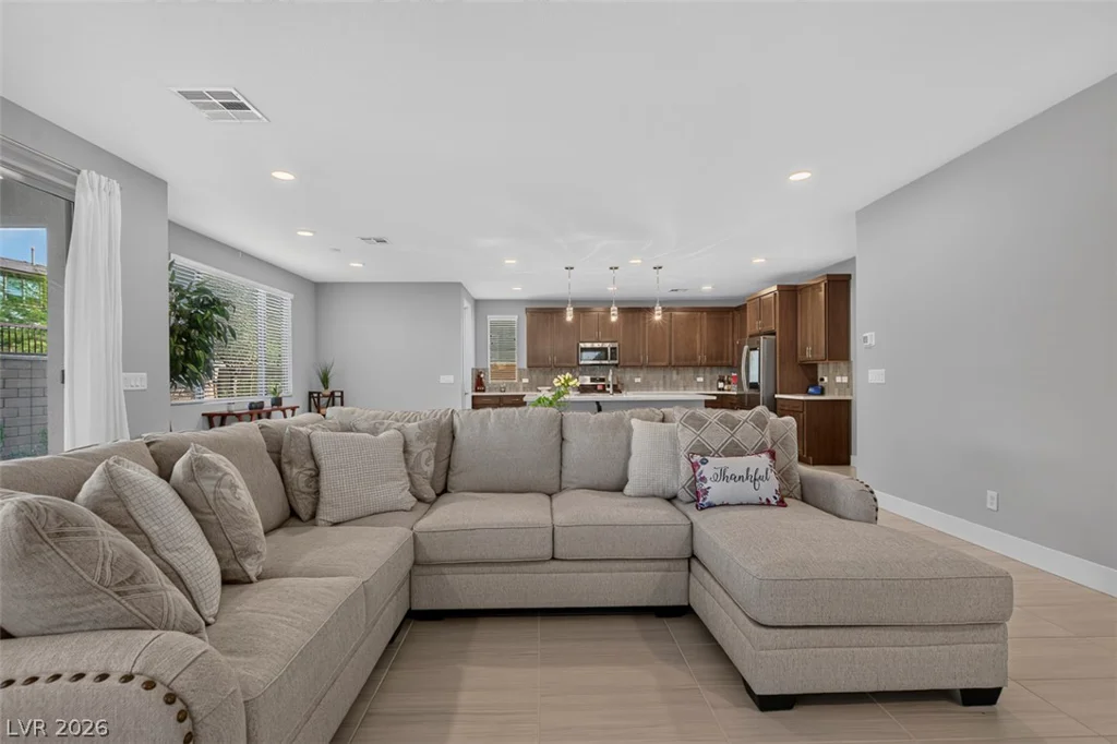 6849 Desert Finch, North Las Vegas, NV 89084