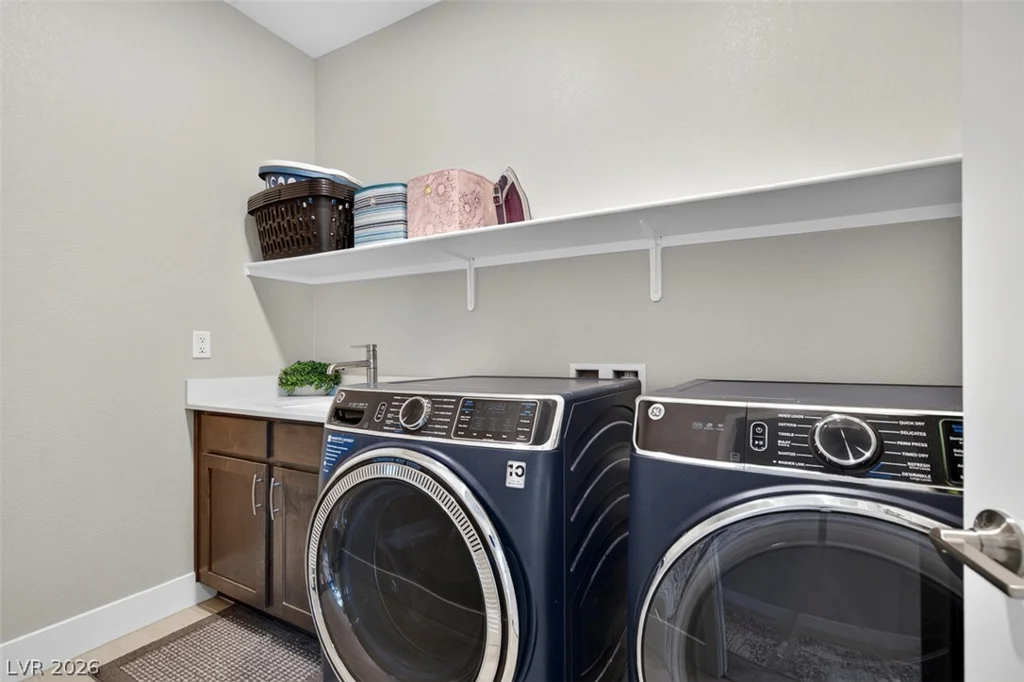 6849 Desert Finch, North Las Vegas, NV 89084