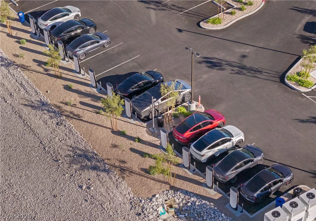8945 Rudica Creek, Las Vegas, NV 89149
