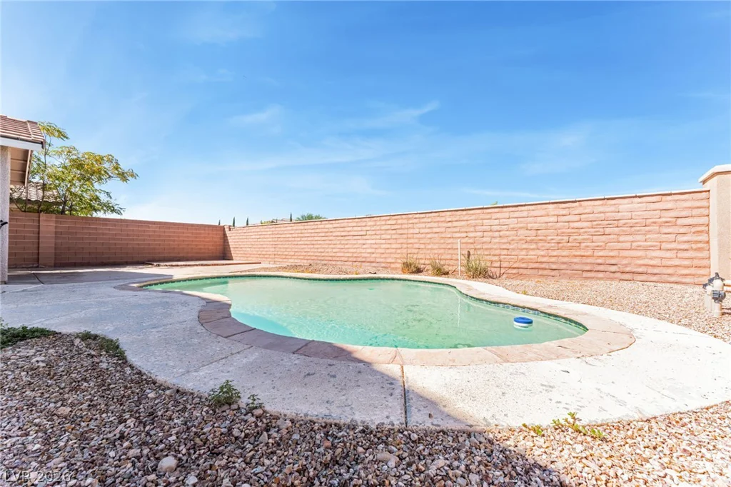 7532 Schuders, Las Vegas, NV 89178